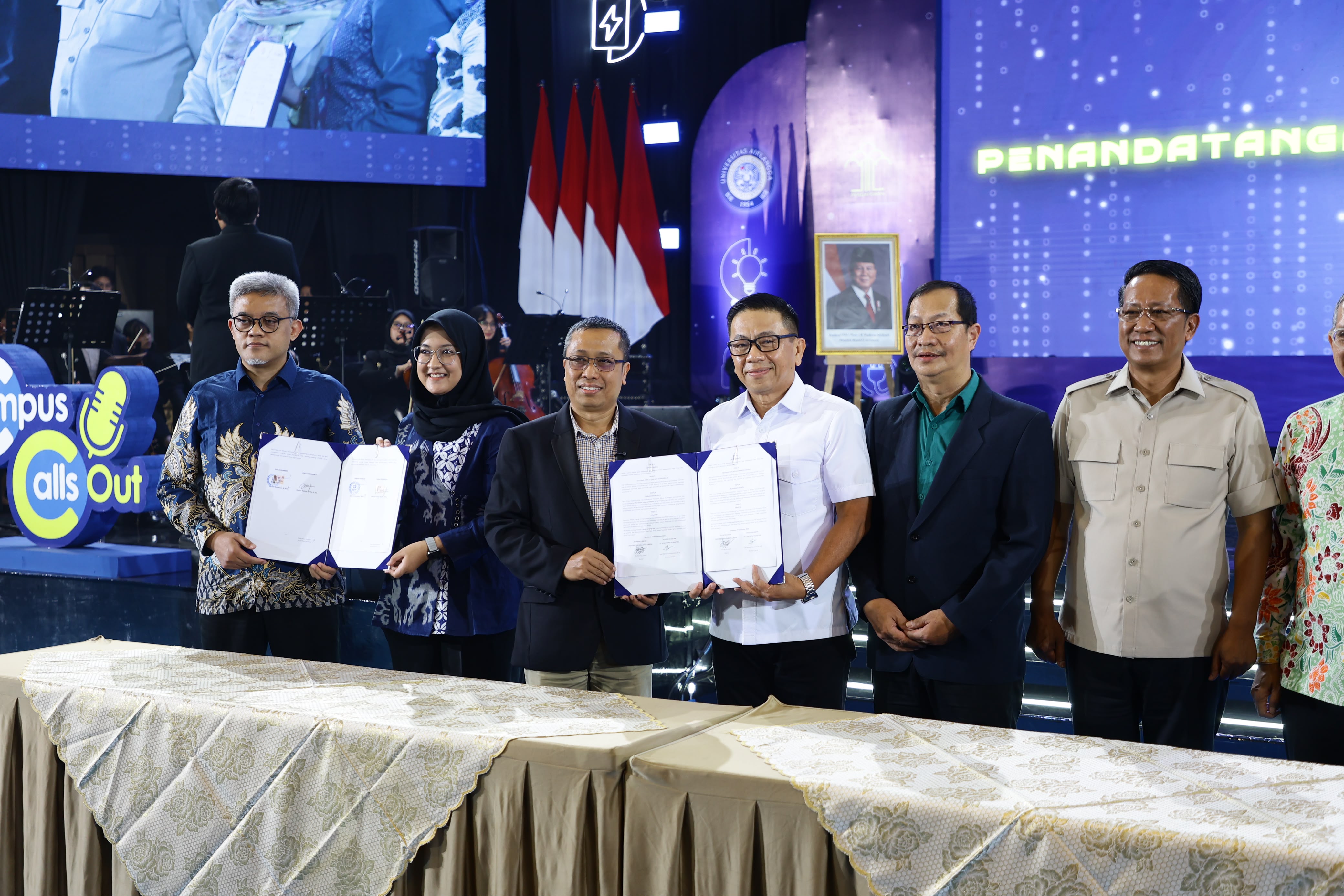 Penandatanganan kerja sama hilirisasi riset antara UBAYA dan Konsep Karnus
